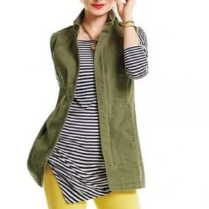 CAbi Explorer Vest Size M Olive